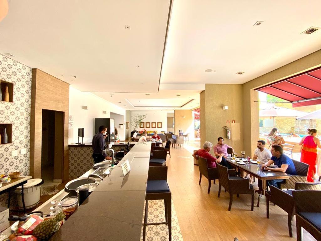 Flat Completo Com Servicos Em Hotel 5 Estrelas Рібейран-Прету Екстер'єр фото